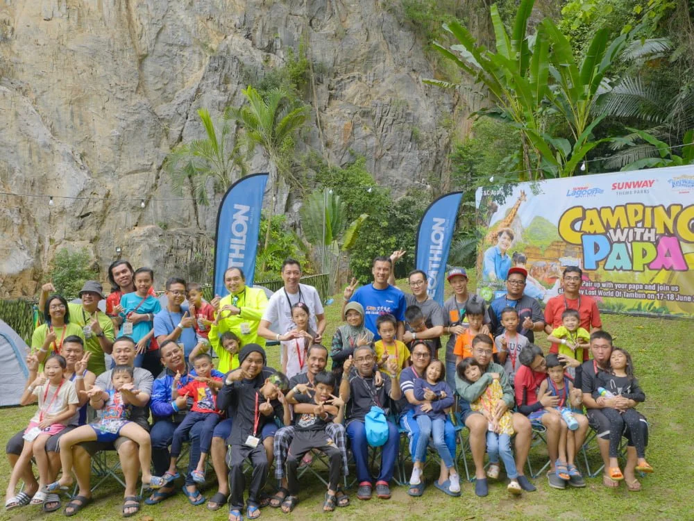 the twenty father-child pairs in Camping with Papa