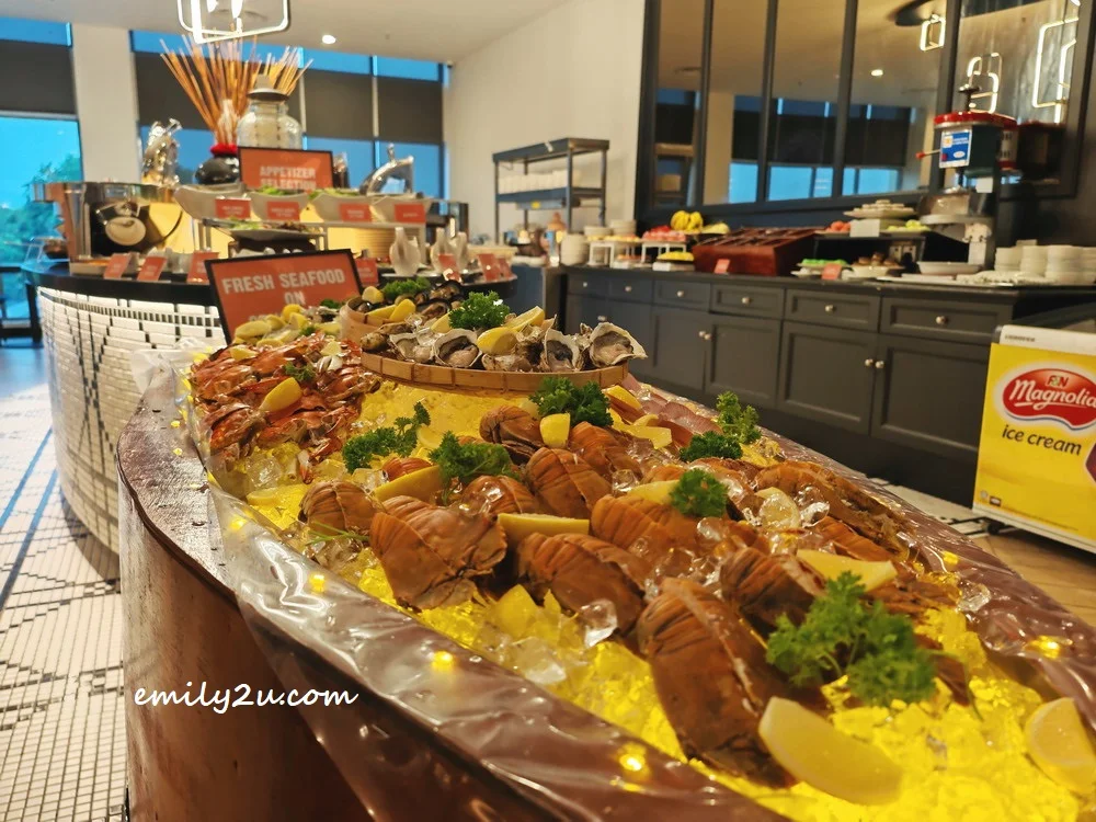 Travelodge Ipoh Seafood Buffet Dinner