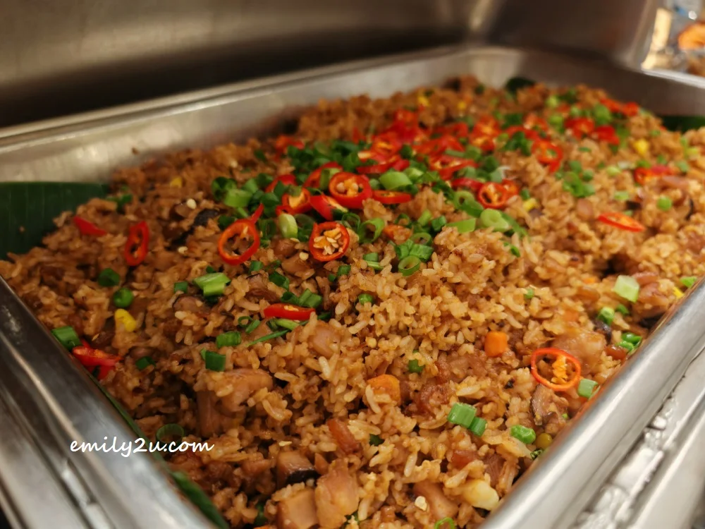 Fried Rice with Dried Shrimp & Mushrooms