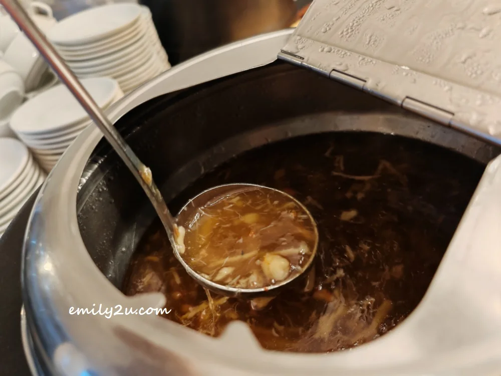Double-boiled Seafood Crab Meat Soup