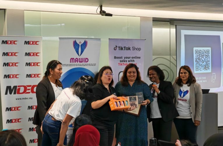 100 Go Digital in Ipoh, Perak