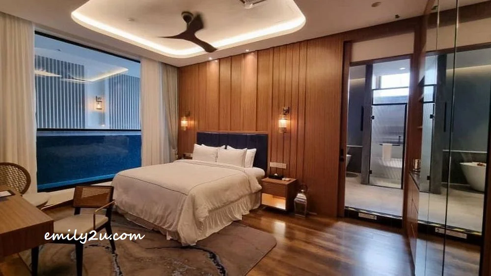 Pool Suite