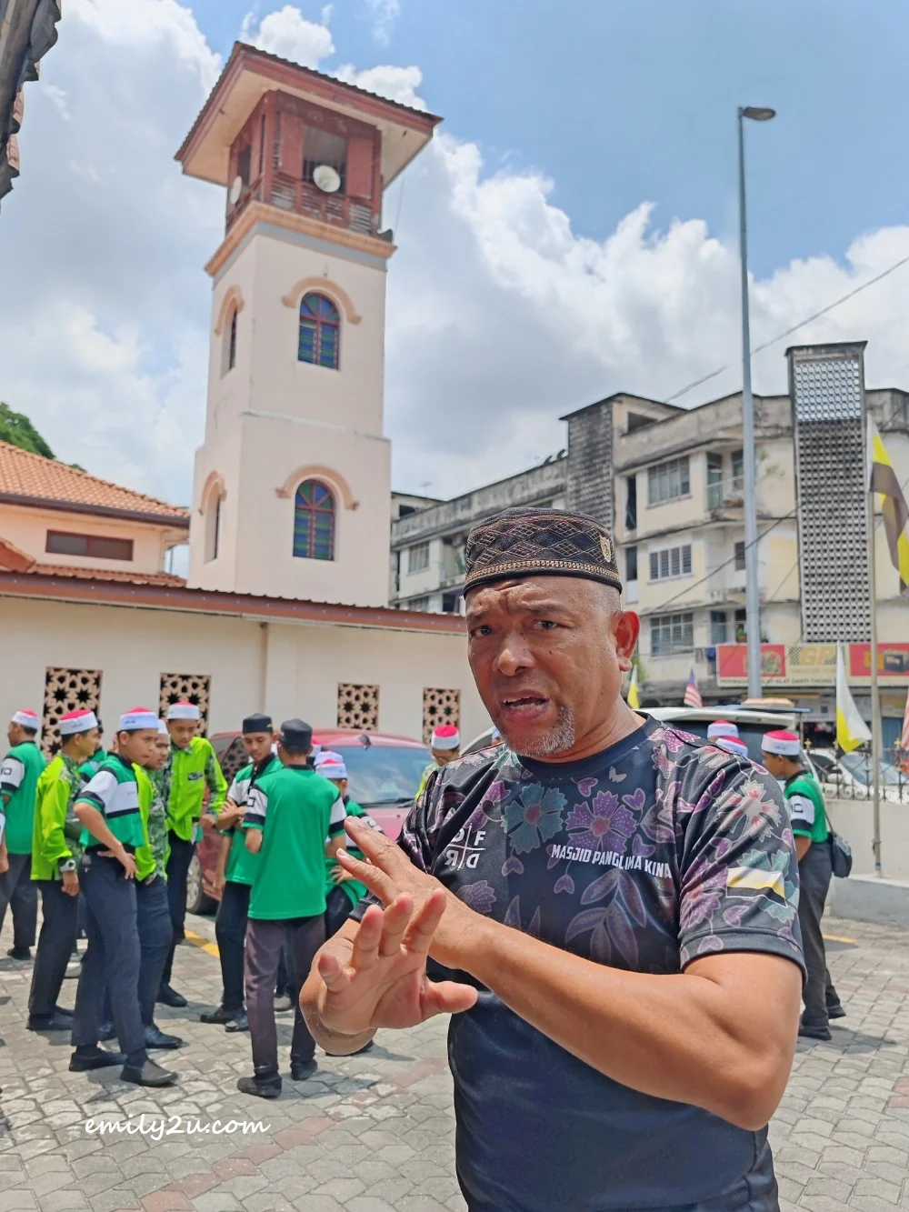 our guide, Nazri, at Masjid Paloh, Ipoh