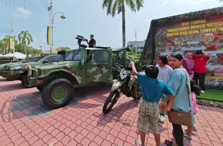 2nd Malaysian Infantry Brigade Open Day In Conjunction with Its 68th Anniversary