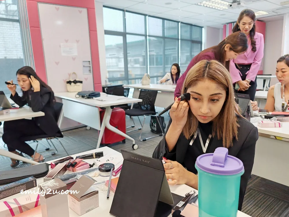 Miss Perak Tourism 2023 2nd runner-up Ishika Kaur trying on a new makeup technique