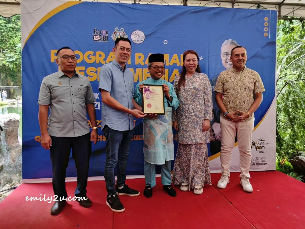 certificate of appreciation from the Ipoh City Council to Chang Jiang White Coffee