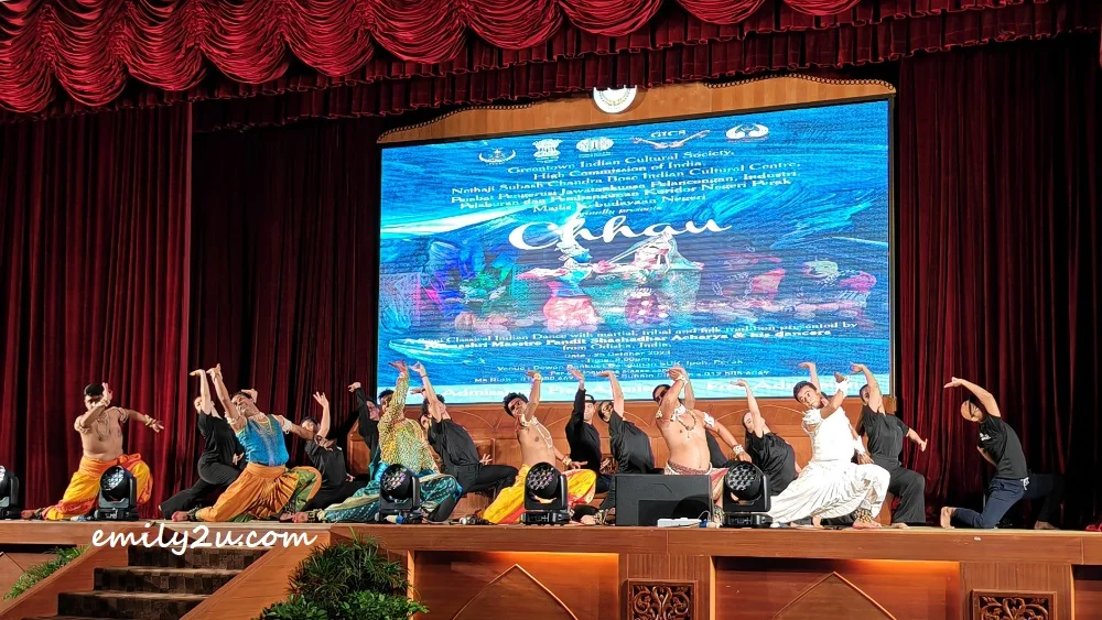 members of Kumpulan Selendang Perak learn animal dance movements from Padmashri Maestro Pandit Shashadhar Acharya and his dancers