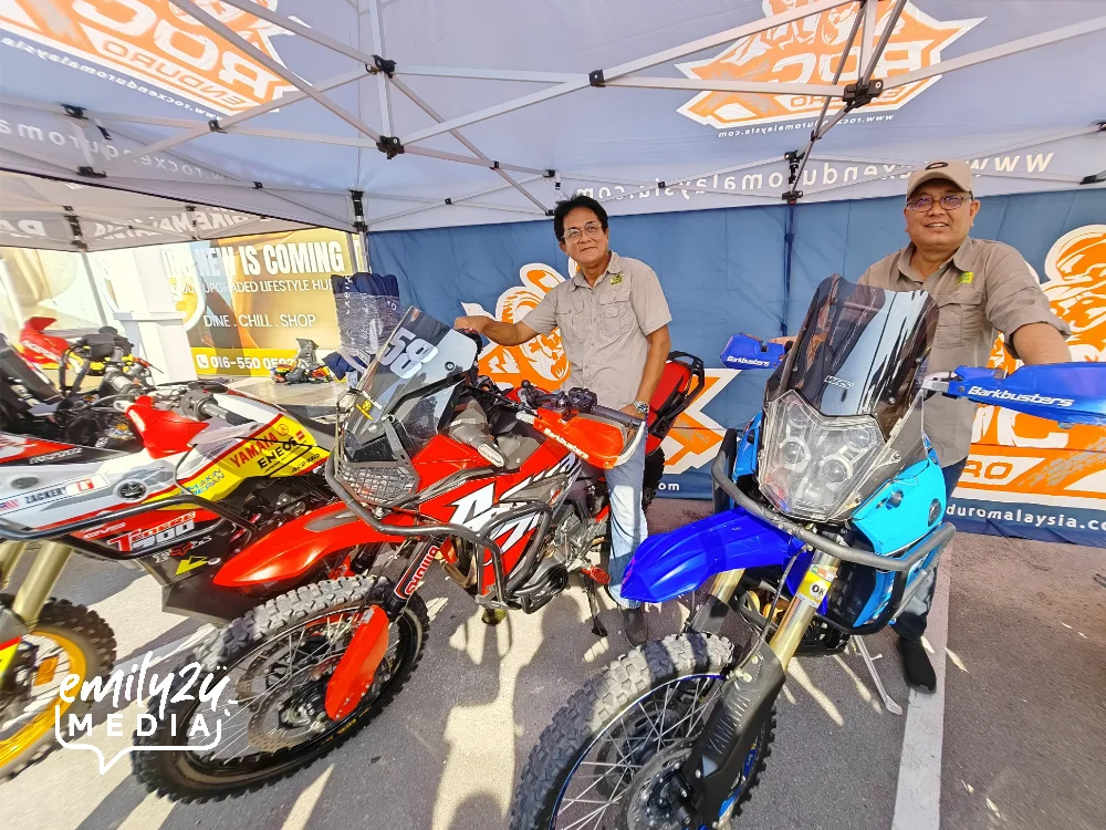 Rimba Raid Founder Dato' Capt. Nik Huzlan Nik Hussein (L) and guest of honour, Lenggong Member of Parliament YB Datuk Seri Dr Shamsul Anuar Nasarah on two participating motorcycles