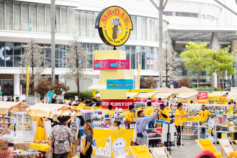 a wide range of items from MR D.I.Y, MR. TOY, EMTOP and MR. DOLLAR is on sale