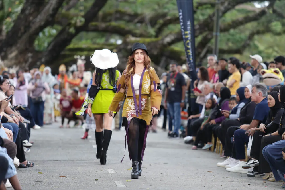 Batik K’loso by Puan Aspkraf from Riau, Indonesia