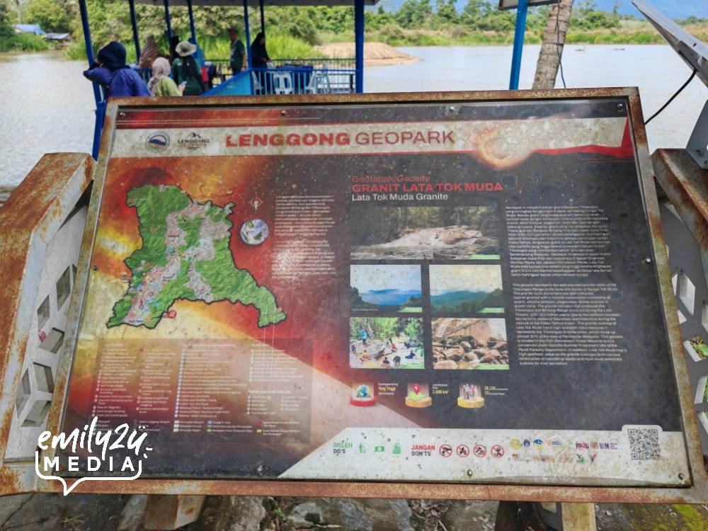 information board about Tok Muda Waterfall Granite Geosite