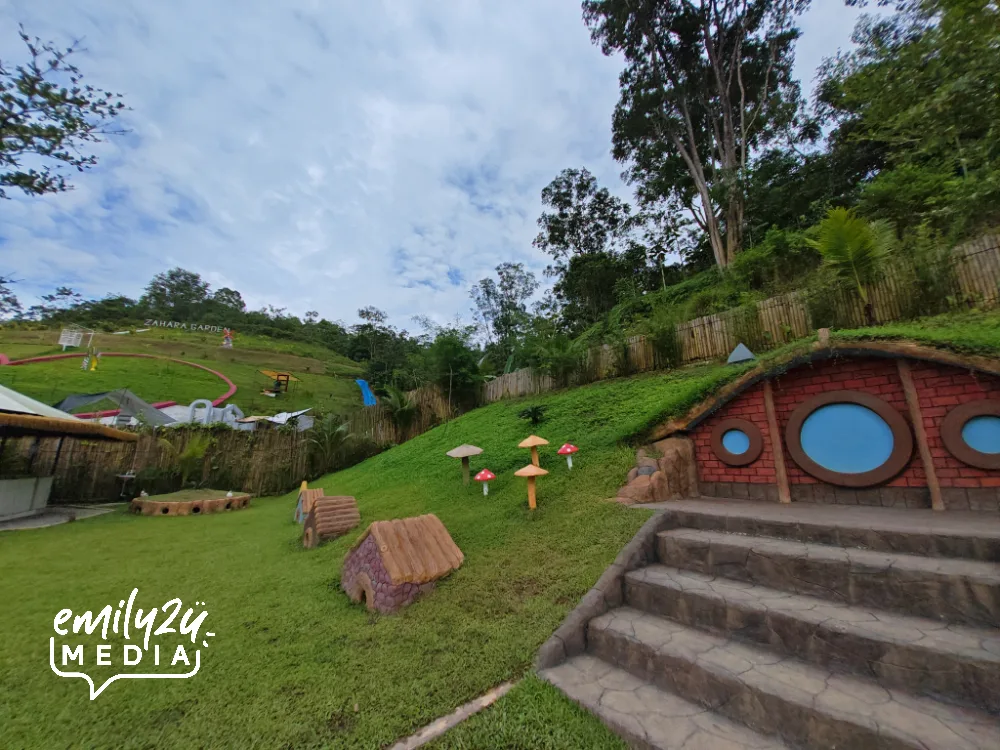 Hobbit House