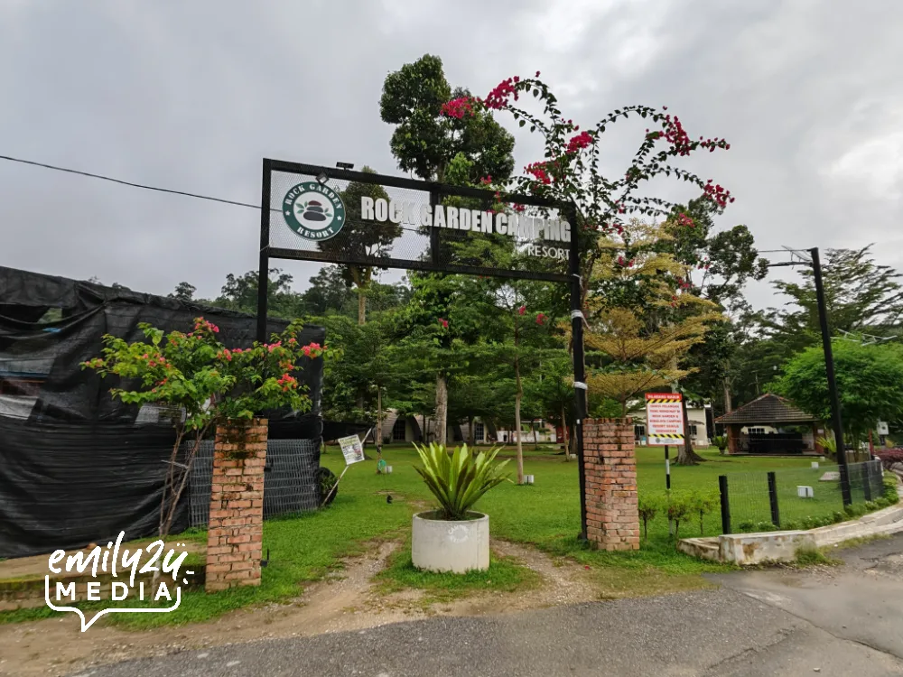arch to Rock Garden & Himalaya Camping Resort
