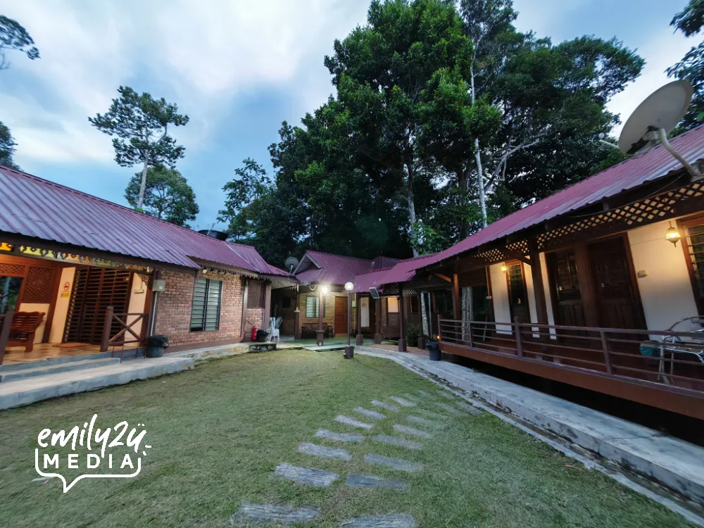 part of the compound at D'Impiana Riverview Chalet Lenggong
