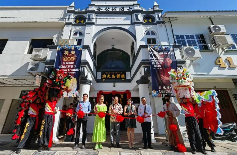 Opening of Kong Fu Kopitiam and The China Pavilion in Ipoh