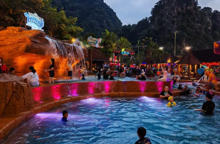 Celebrate the Snake Year with Sunway Theme Parks’ Scales of Prosperity