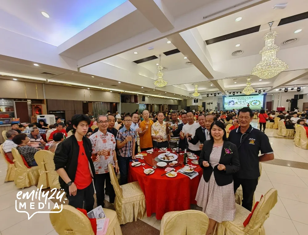a photo opportunity with guests