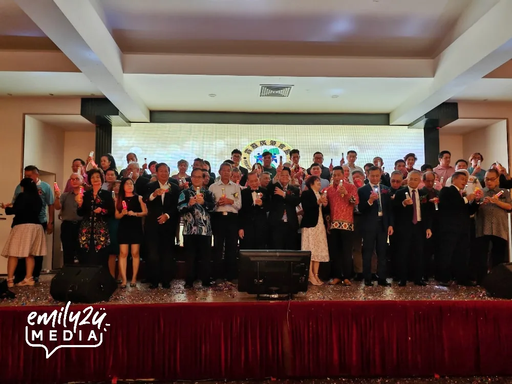 lamp-lighting ceremony