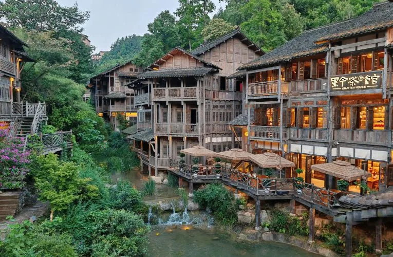 Exploring Wujiang Village: Guizhou’s Riverside Gem