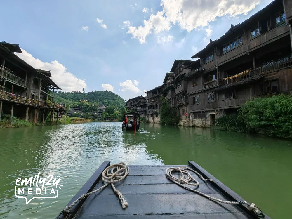 cruising Wujiang River on the Wupeng boat