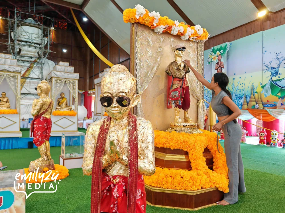 Ai Khai at Wat Chedi Ai Khai