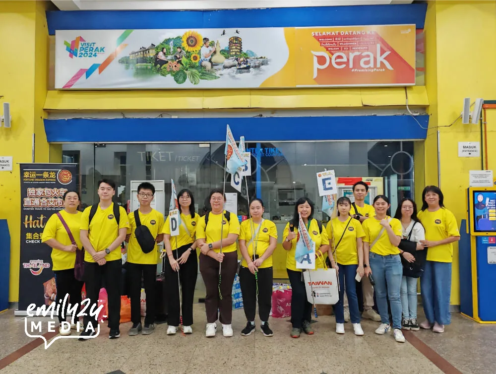 Golden Century staff at Ipoh Railway Station