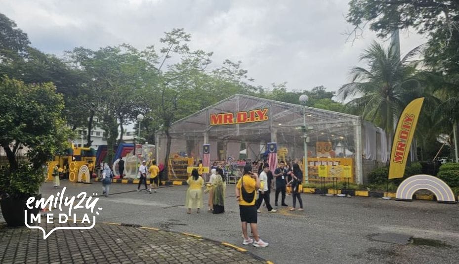the weather did not dampen the enthusiasm