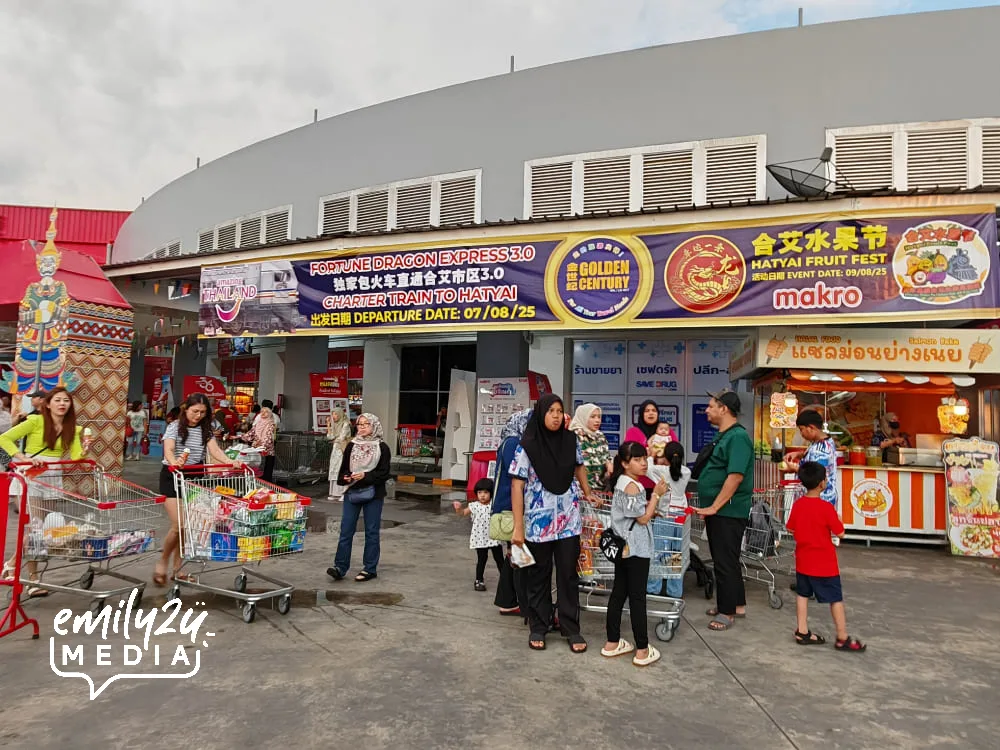 Makro Hat Yai vibrant with Fortune Dragon Express 3.0 passengers