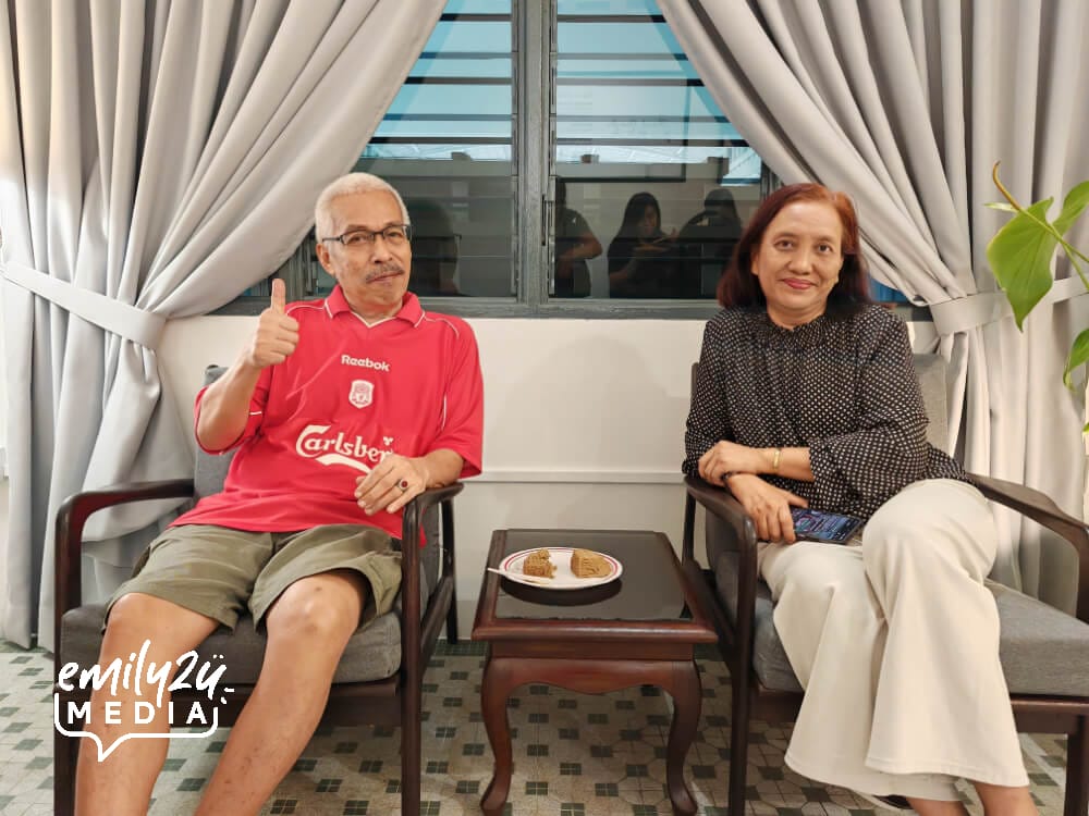 guests enjoying their food