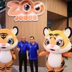 posing with Cuping and Jucy