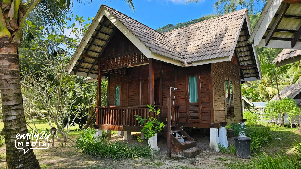 Bayu Lestari Resort, Pulau Besar