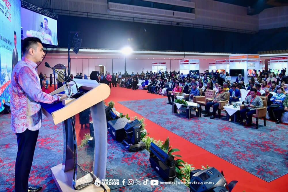 speech & inauguration by Deputy Minister of Tourism, Arts & Culture, Datuk Khairul Firdaus Akbar Khan