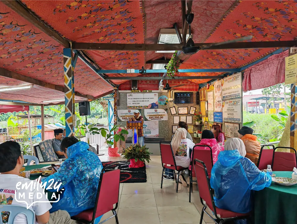 Pusat Aktiviti Taman Tanjung Api-Api