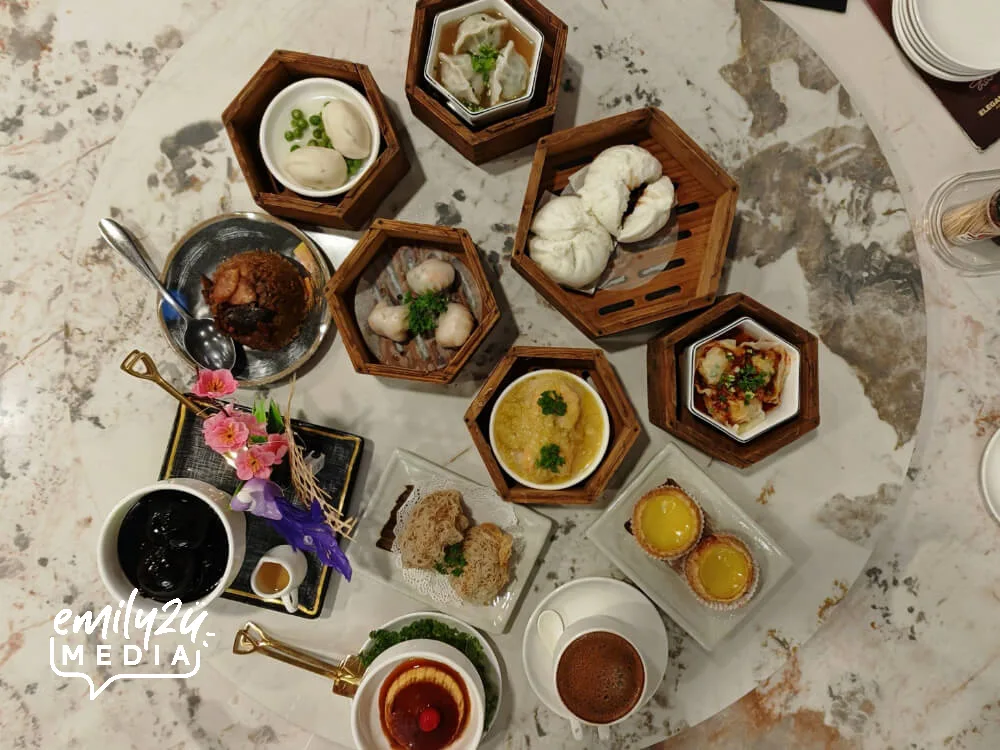 dim sum breakfast at Elegant Dim Sum Restaurant, Ipoh