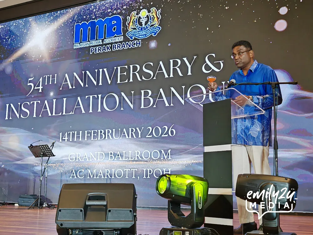 dedicating a toast to the Yang di-Pertuan Agong