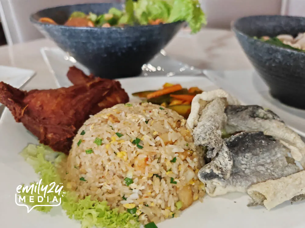 Indonesian Whole Drumstick Fried Rice