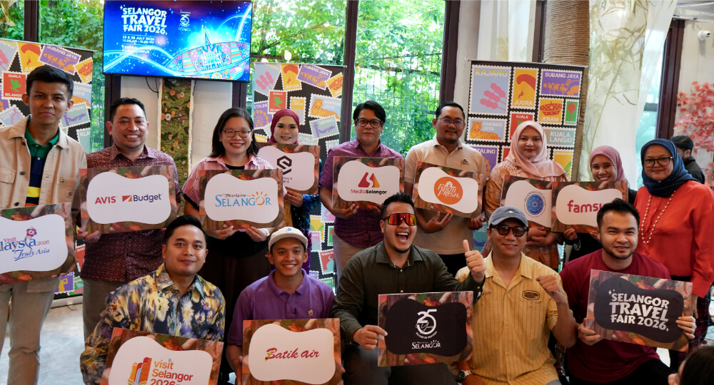 Tourism Selangor team with tourism partners