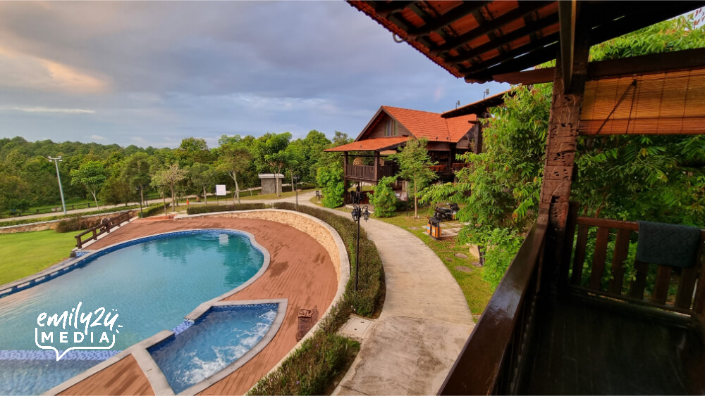 the pool at Duta Riang Villa
